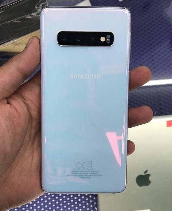 كاميرا سامسونج s10