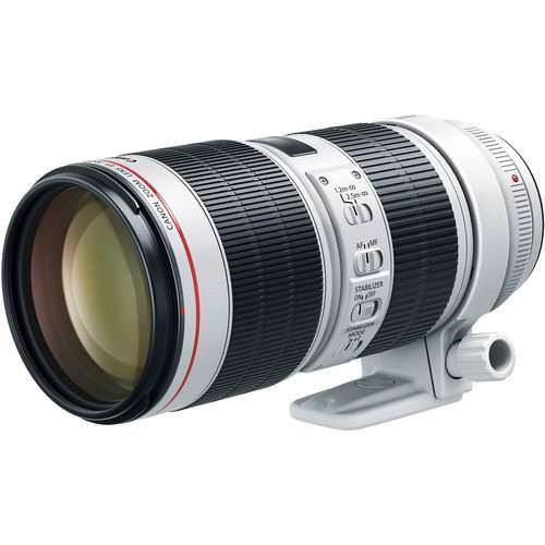 عدسة كانون 70-200 mm